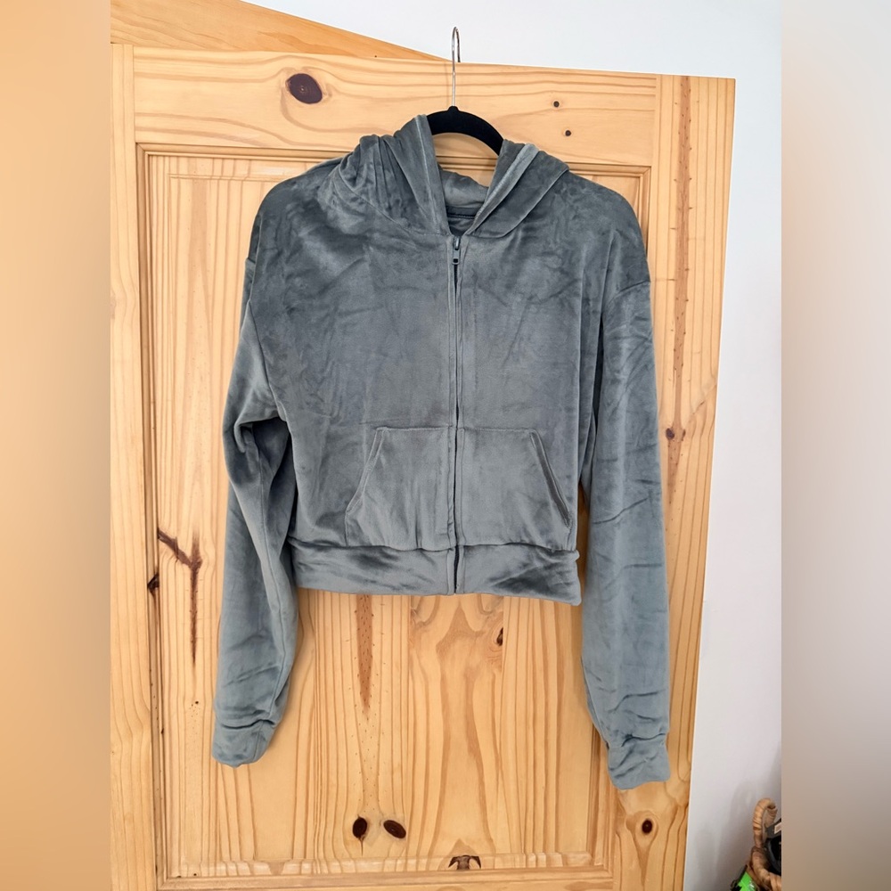 SKIMS Gray Velour Cropped Hoodie